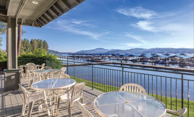 Resort at Arrow Point