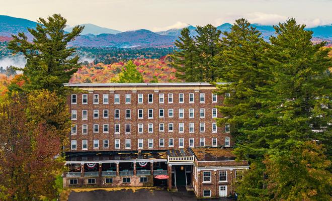 The Pines Inn Lake Placid