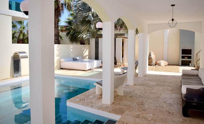 Arubiana Inn Hotel