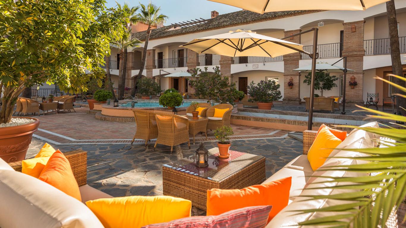 La Cala Resort