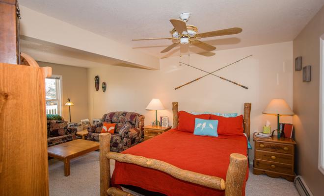 Fox Hollow Bed And Breakfast
