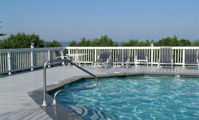Sea Breeze Motel