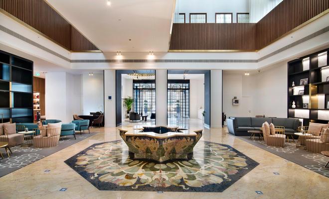 Le Meridien Abu Dhabi